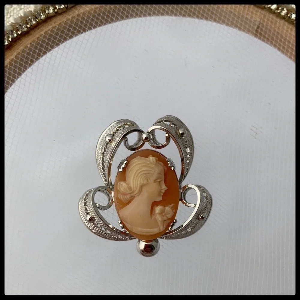 Vintage Sterling elegant vintage